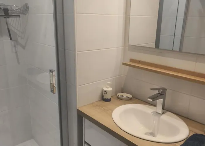 2-4 Personnes Apartment